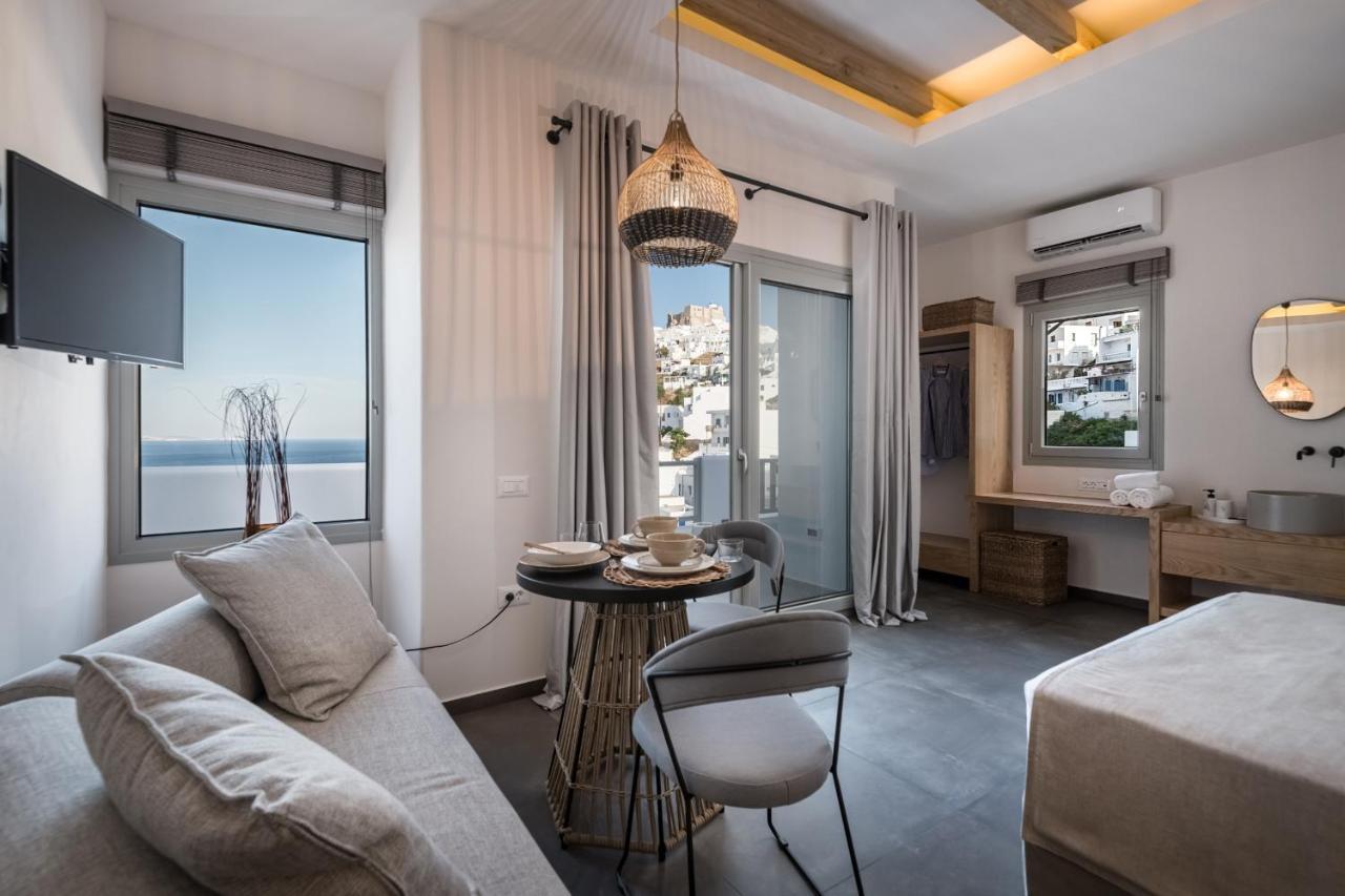 Vivere Luxury Suites Pera Gyalos Ngoại thất bức ảnh